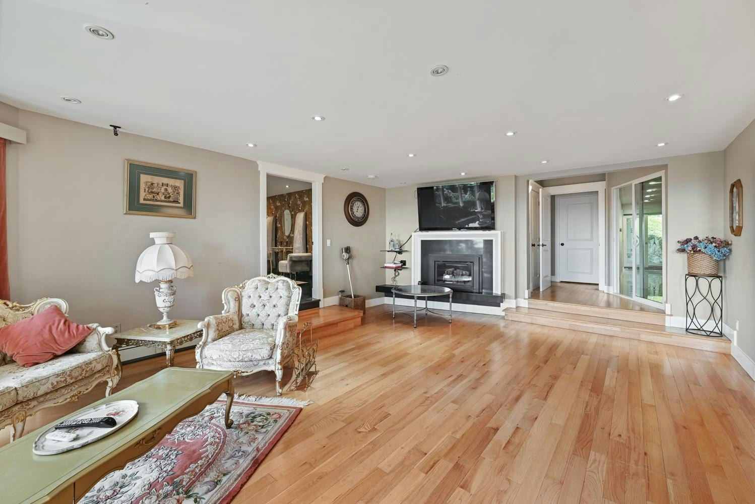 Main Floor-1053 Millstream Road, West Vancouver, BC, V7S 2C8 - 8