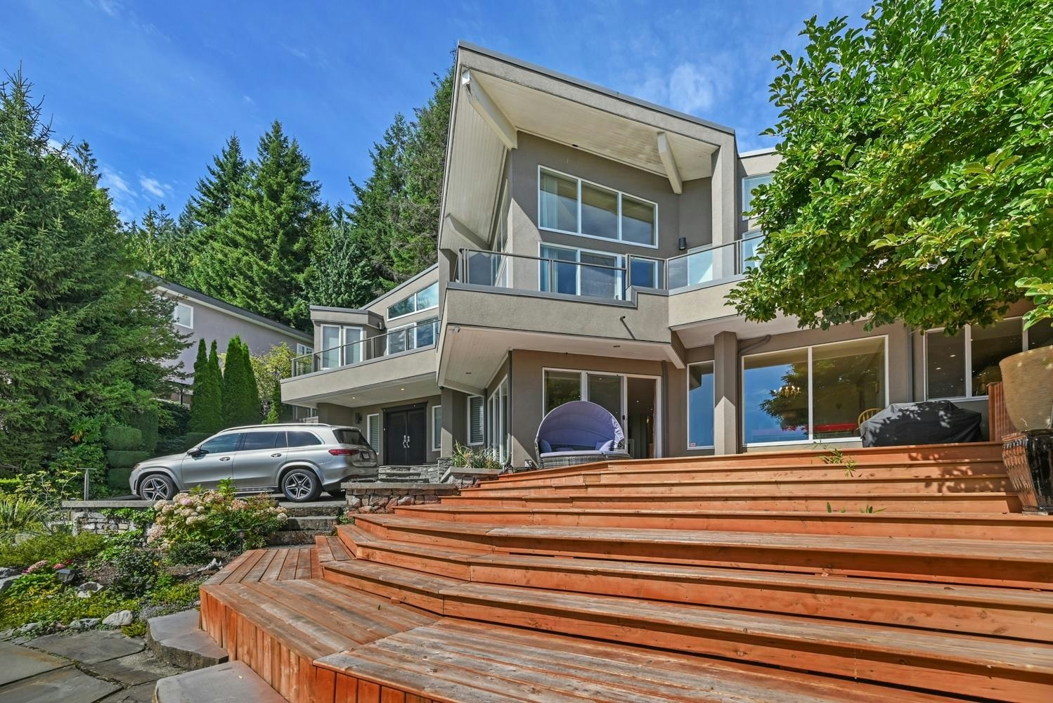 Main Floor-1053 Millstream Road, West Vancouver, BC, V7S 2C8 - 32