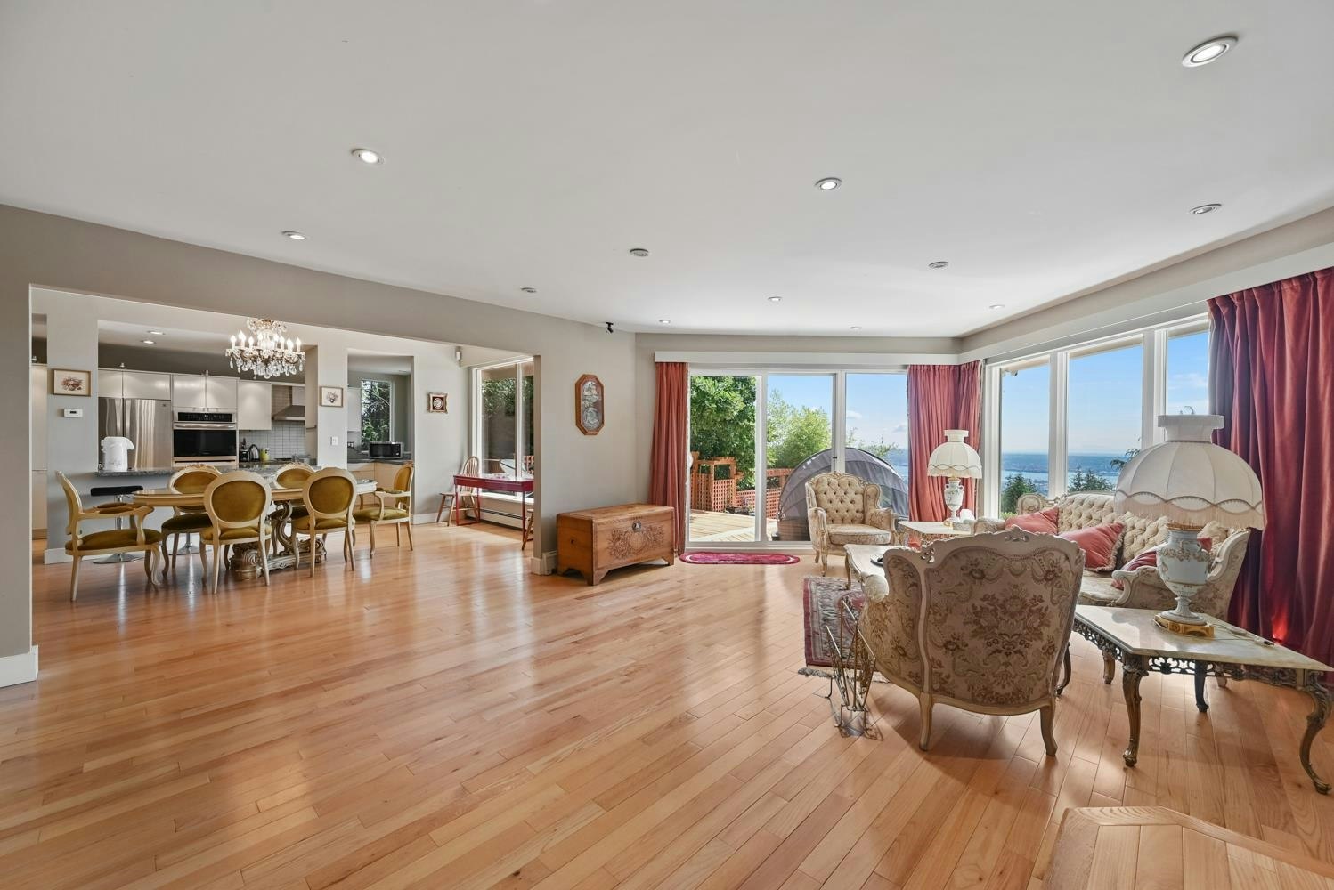 Main Floor-1053 Millstream Road, West Vancouver, BC, V7S 2C8 - 6