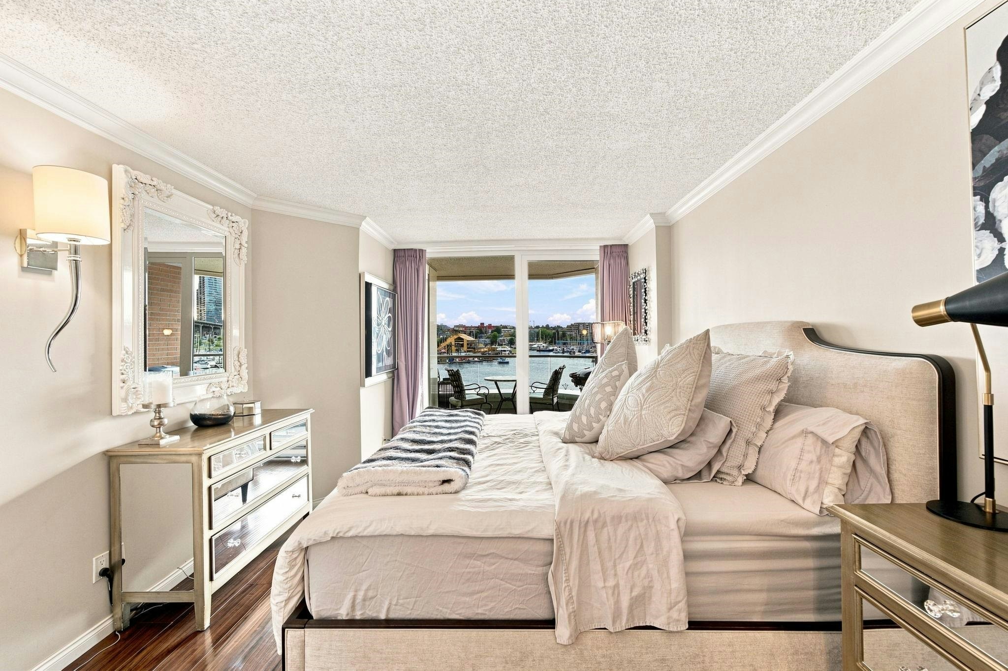 304-1675 Hornby Street, Vancouver, BC, V6Z 2M3 - 17