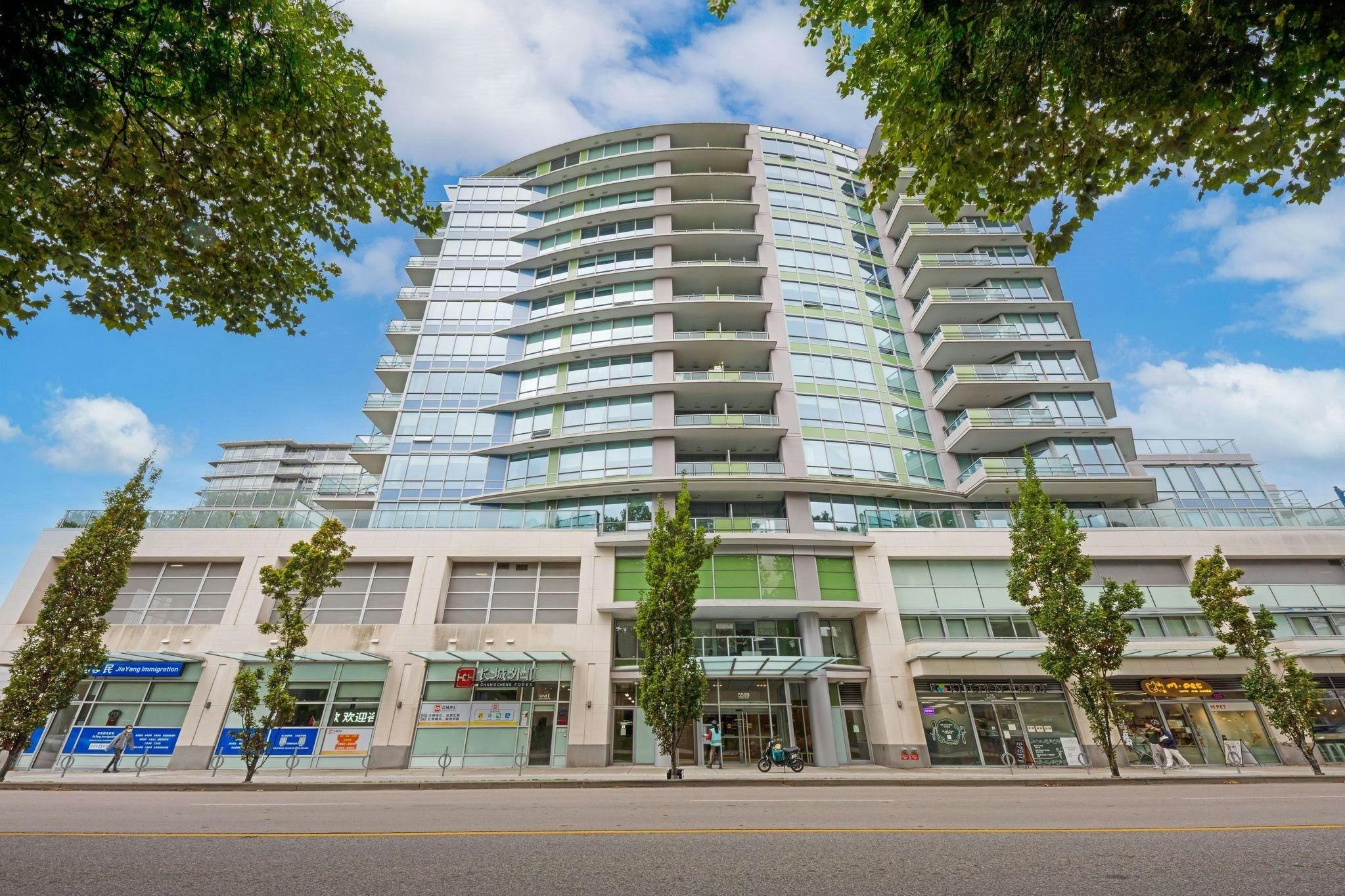 1503-5599 Cooney Road, Richmond, BC, V6X 0N8