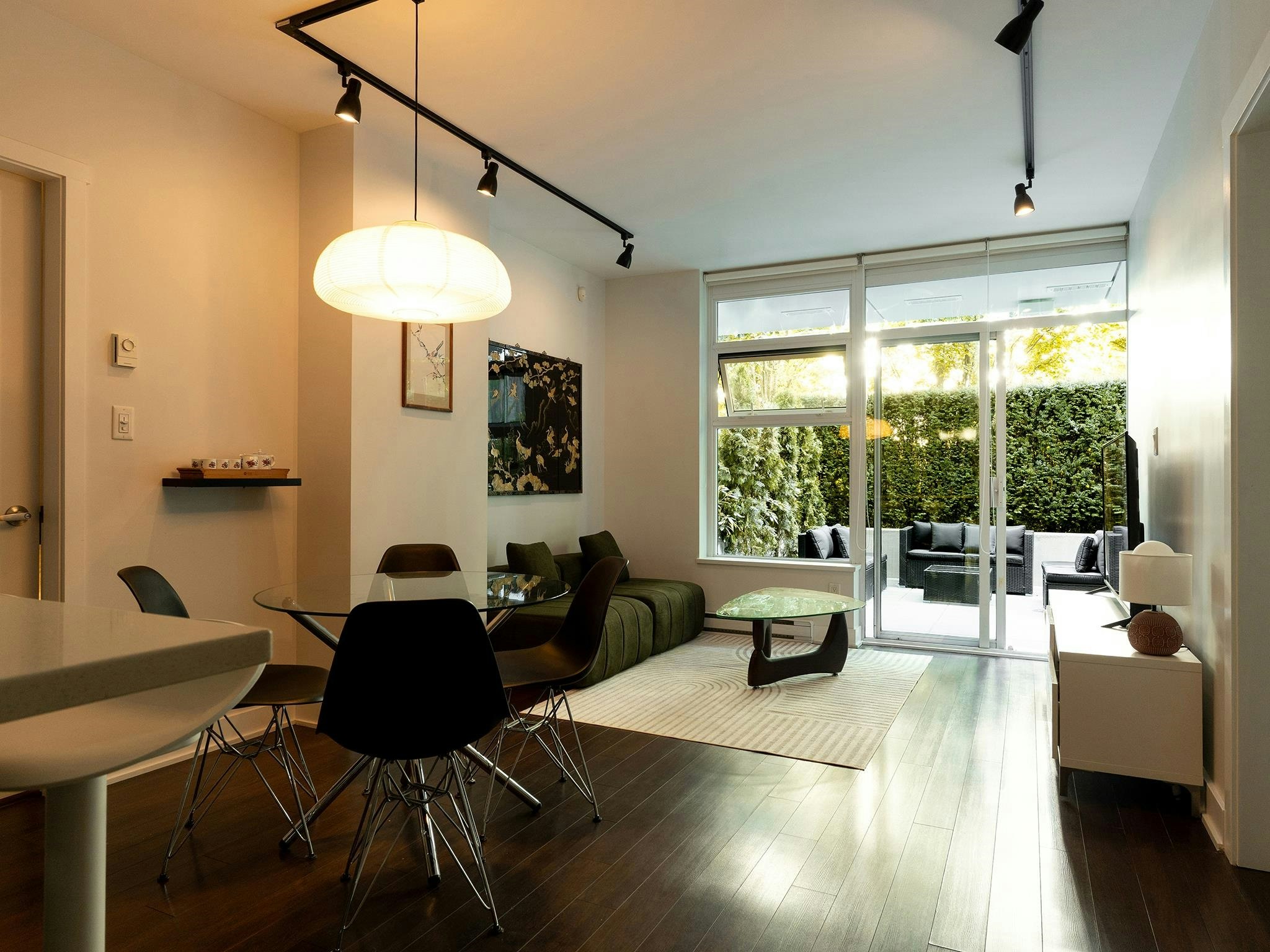 2-1777 W 7th Avenue, Vancouver, BC, V6J 0E5