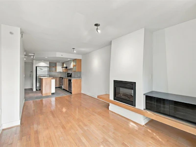 403-2137 W 10th Avenue - 5