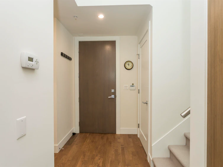 300-2432 Haywood Avenue, West Vancouver, BC, V7V 1Y1 - 19