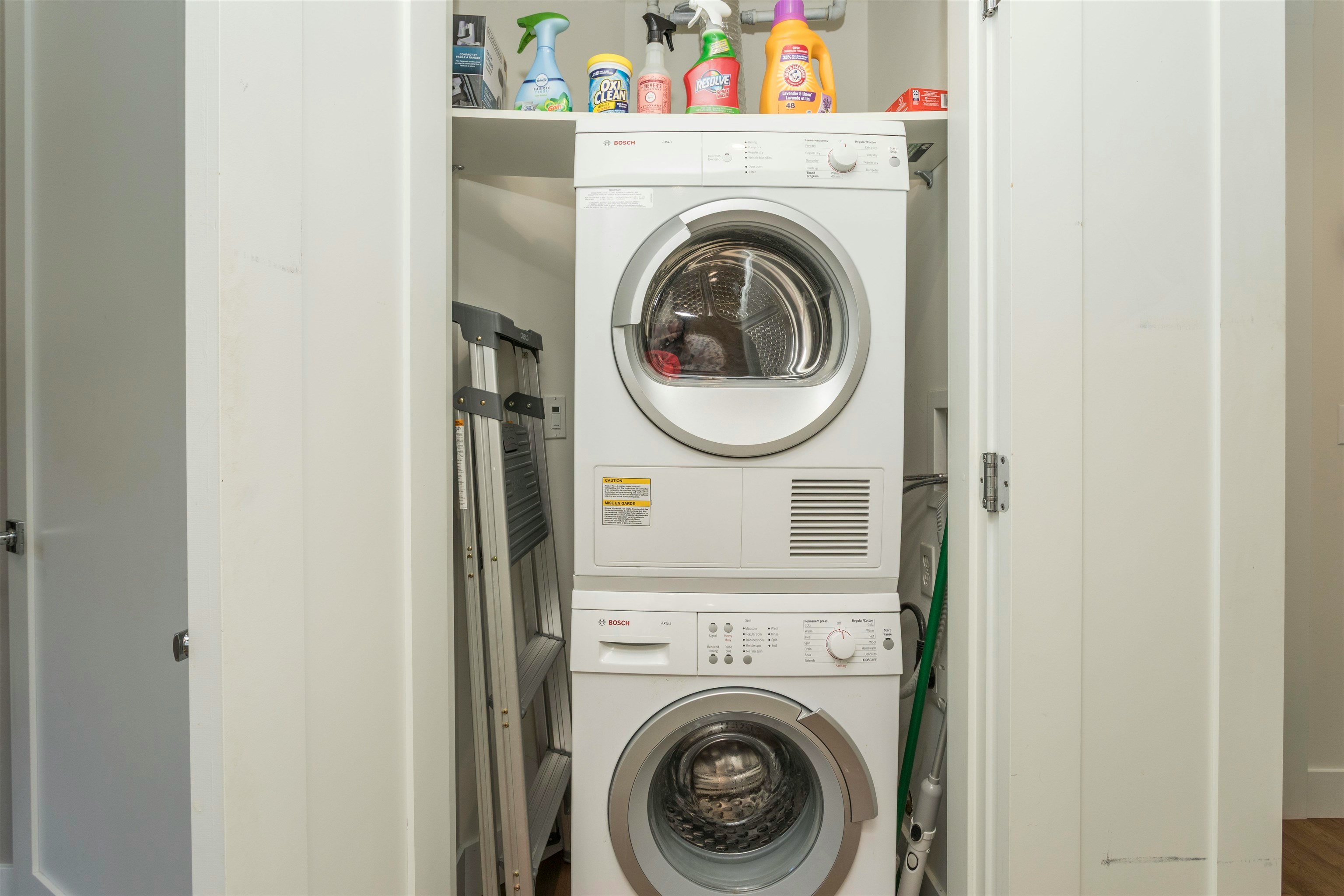 300-2432 Haywood Avenue, West Vancouver, BC, V7V 1Y1 - 17