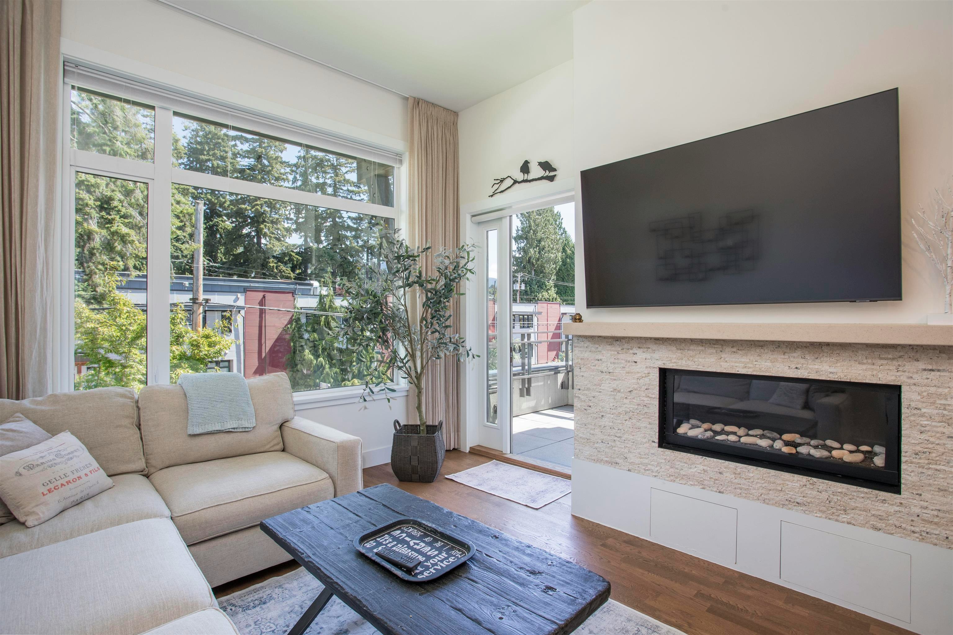 300-2432 Haywood Avenue - 5