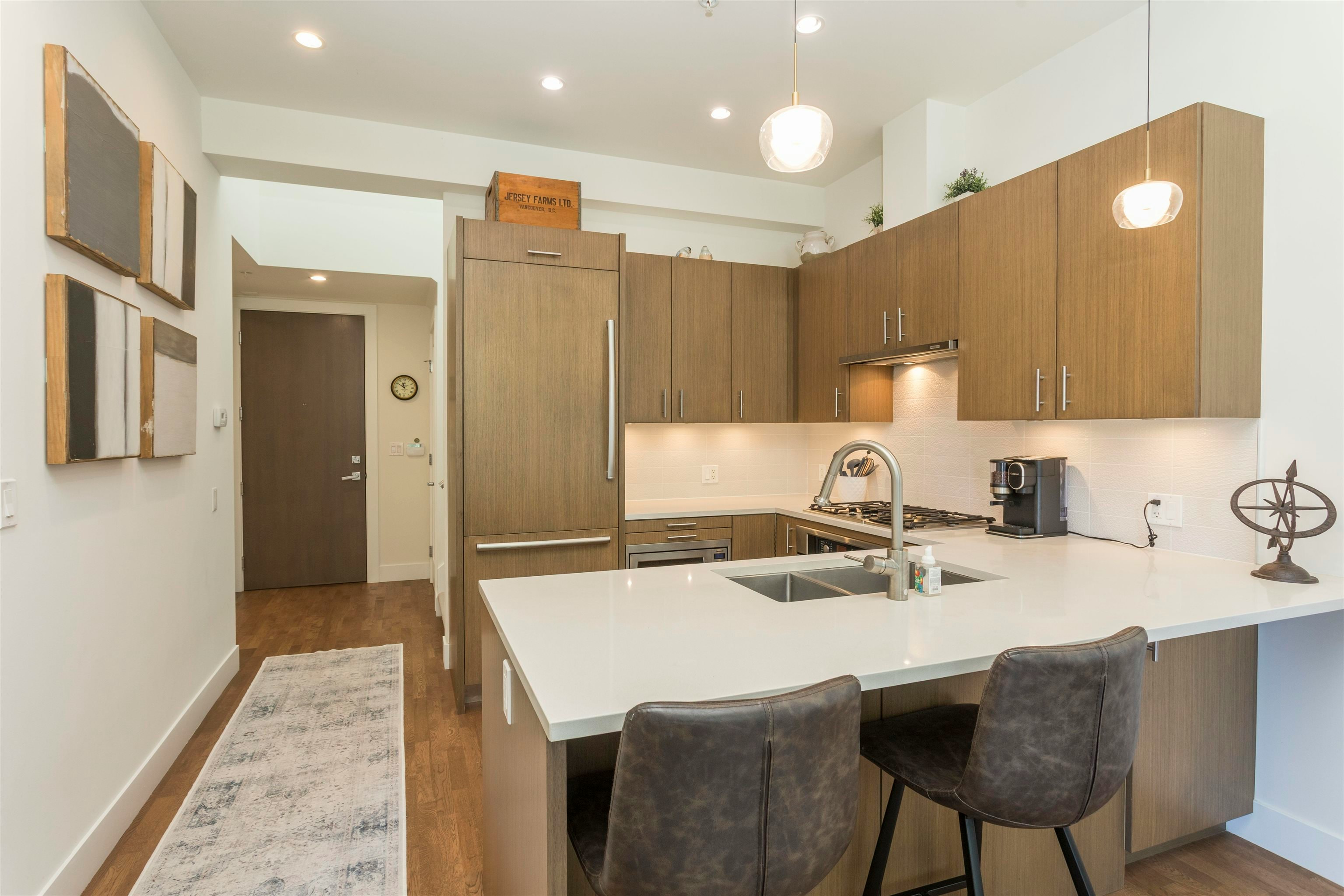 300-2432 Haywood Avenue, West Vancouver, BC, V7V 1Y1 - 7