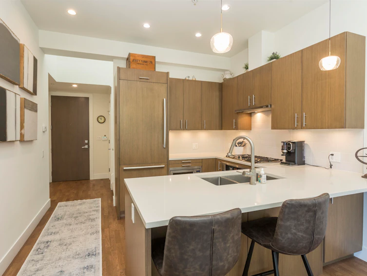 300-2432 Haywood Avenue, West Vancouver, BC, V7V 1Y1 - 7