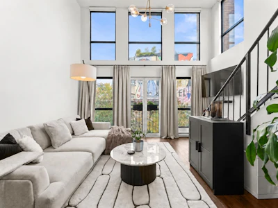 401-1 E Cordova Street - 3