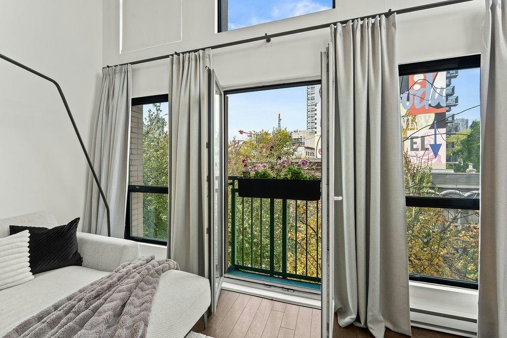 401-1 E Cordova Street, Vancouver, BC, V6A 4M3 - 21