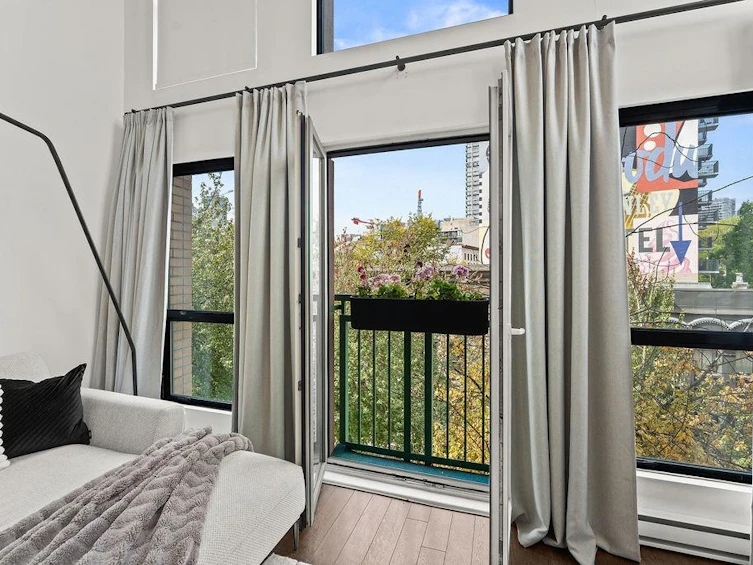 401-1 E Cordova Street, Vancouver, BC, V6A 4M3 - 21