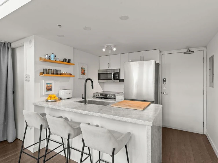 401-1 E Cordova Street, Vancouver, BC, V6A 4M3 - 7