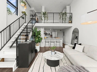 401-1 E Cordova Street - 4