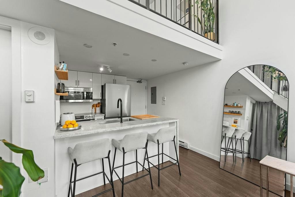 401-1 E Cordova Street, Vancouver, BC, V6A 4M3 - 11