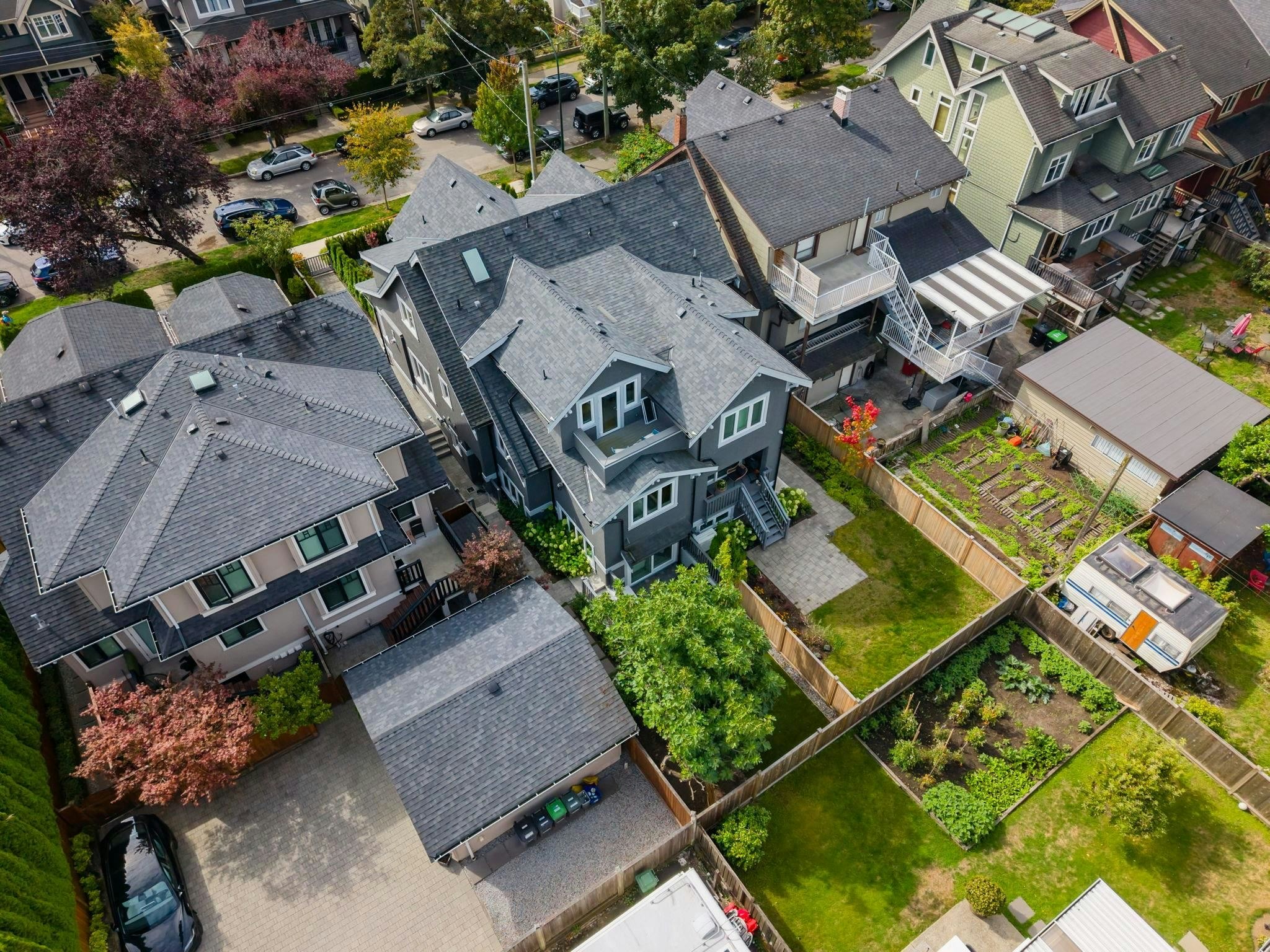 2523 W 8th Avenue, Vancouver, BC, V6K 2B3 - 24