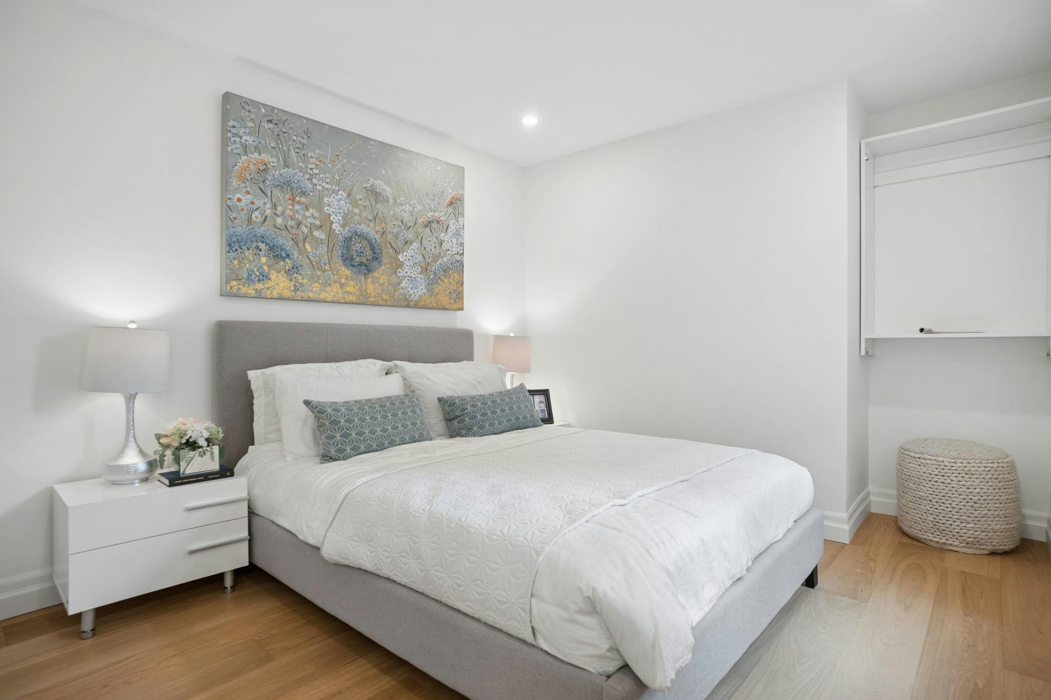 2523 W 8th Avenue, Vancouver, BC, V6K 2B3 - 18