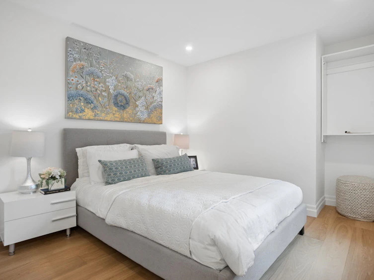 2523 W 8th Avenue, Vancouver, BC, V6K 2B3 - 18