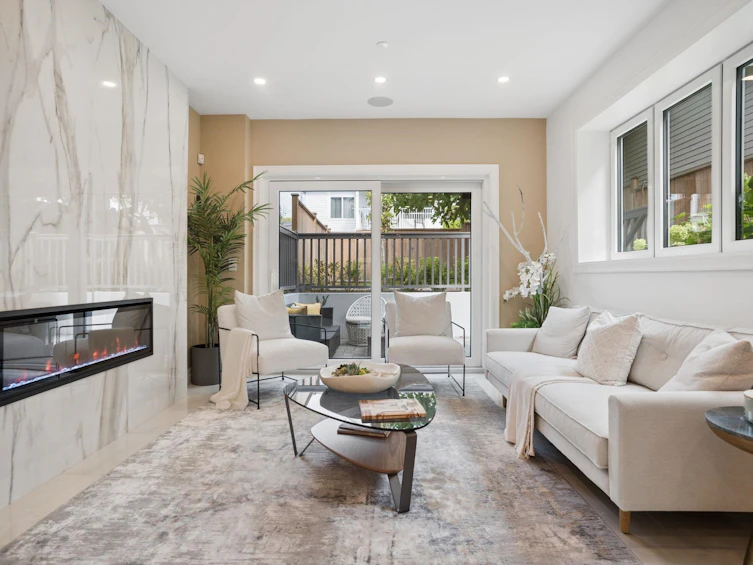 2523 W 8th Avenue, Vancouver, BC, V6K 2B3 - 9