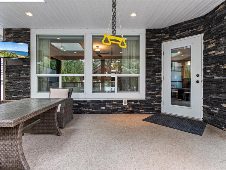 45426 Ariel Place, Cultus Lake, BC, V2R 0K7 - 18