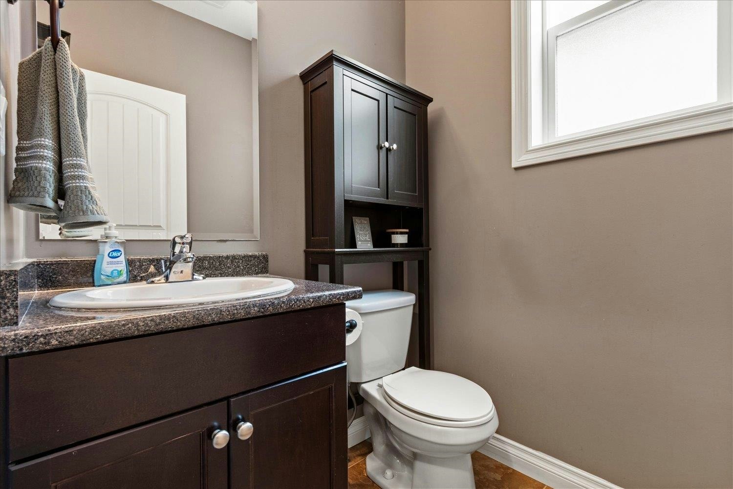 45426 Ariel Place, Cultus Lake, BC, V2R 0K7 - 19