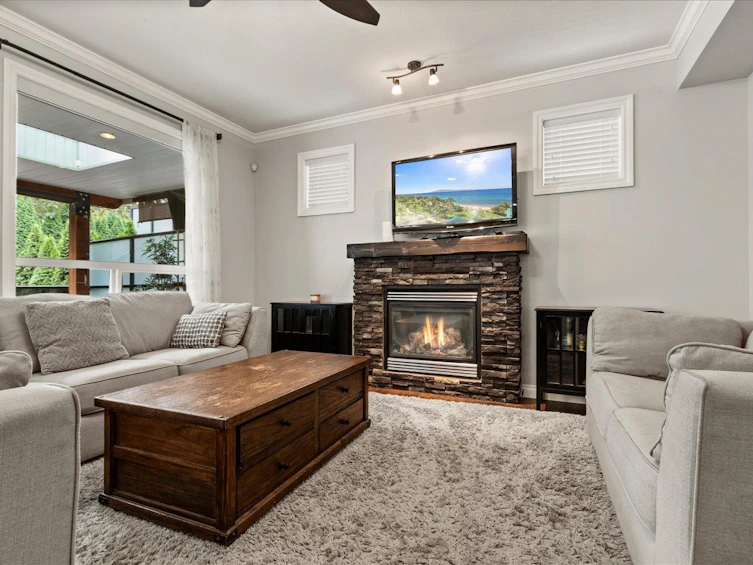 45426 Ariel Place, Cultus Lake, BC, V2R 0K7 - 6
