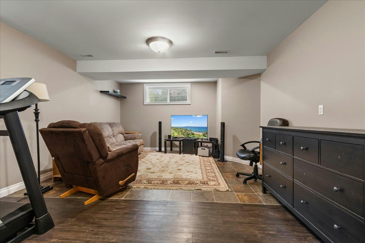 45426 Ariel Place, Cultus Lake, BC, V2R 0K7 - 31