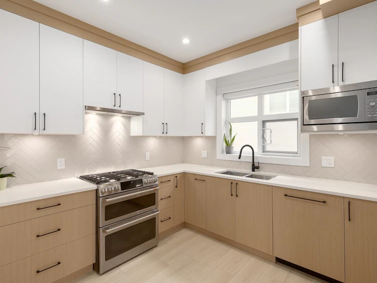 1727 E 22nd Avenue, Vancouver, BC, V5N 2P6 - 14