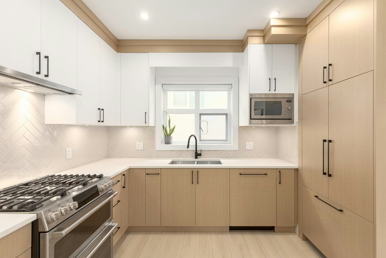 1727 E 22nd Avenue, Vancouver, BC, V5N 2P6 - 15