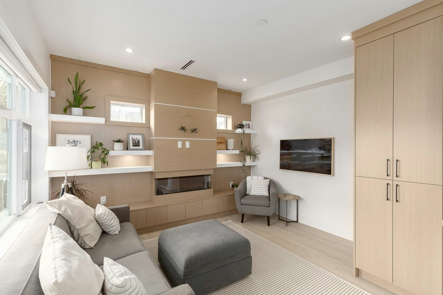 1727 E 22nd Avenue, Vancouver, BC, V5N 2P6 - 5