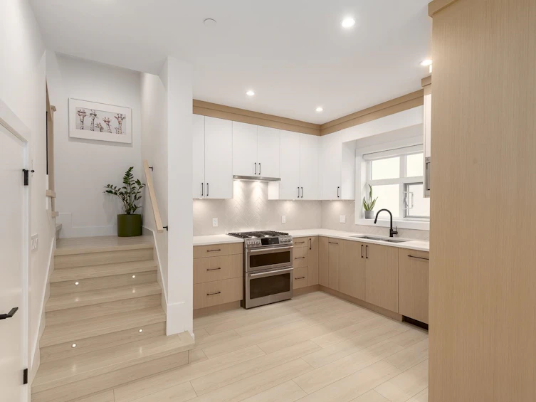 1727 E 22nd Avenue, Vancouver, BC, V5N 2P6 - 13