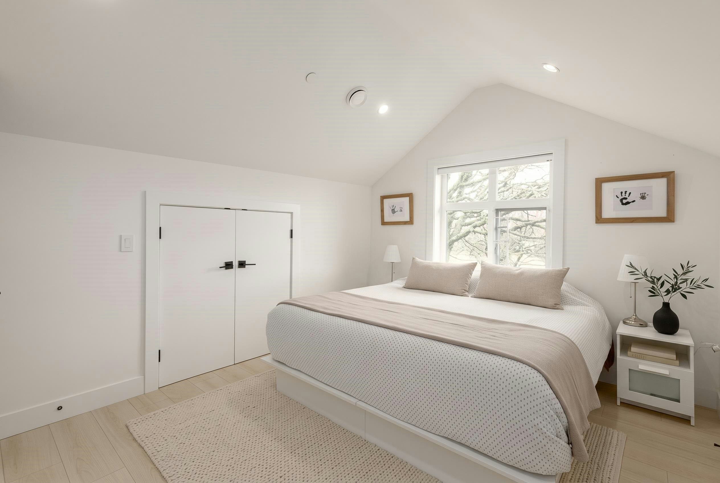 1727 E 22nd Avenue, Vancouver, BC, V5N 2P6 - 25
