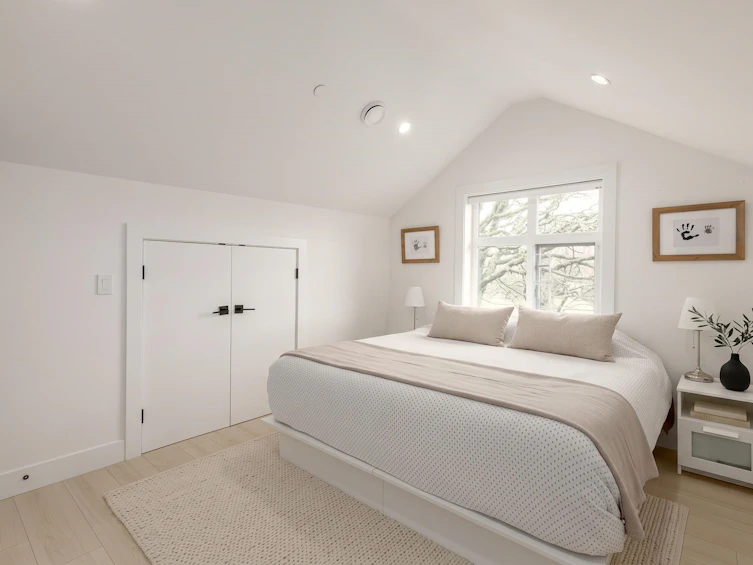 1727 E 22nd Avenue, Vancouver, BC, V5N 2P6 - 25