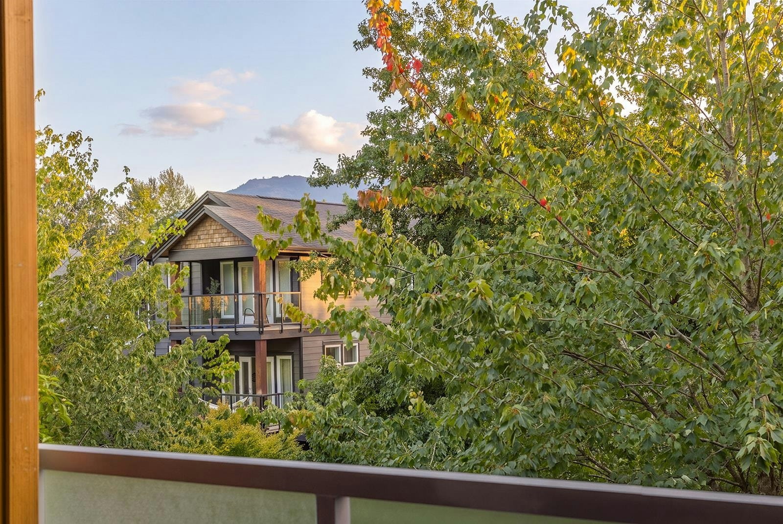 201-40147 Government Road, Squamish, BC, V8B 0R6 - 30