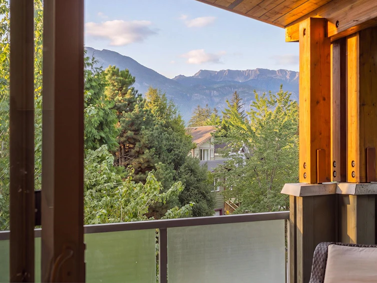 201-40147 Government Road, Squamish, BC, V8B 0R6 - 12