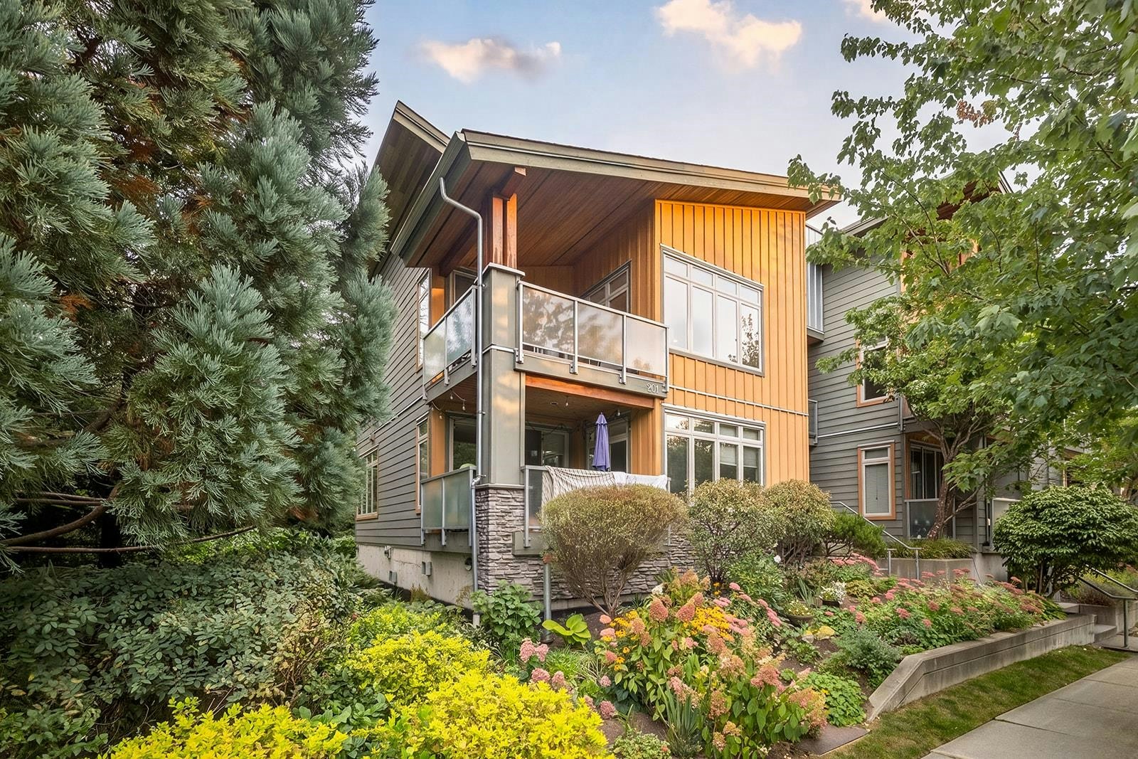 201-40147 Government Road, Squamish, BC, V8B 0R6 - 26