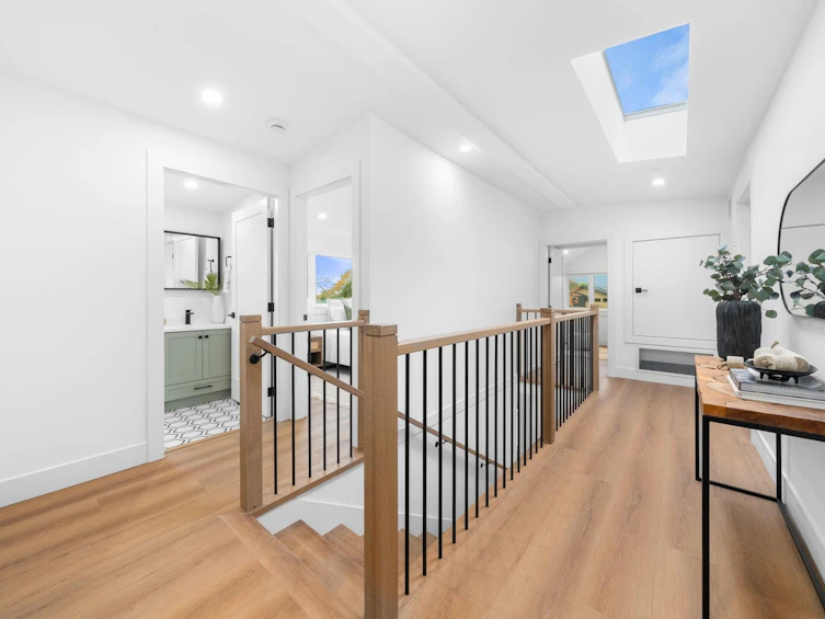 2528 Mcgill Street, Vancouver, BC, V5K 1H1 - 18