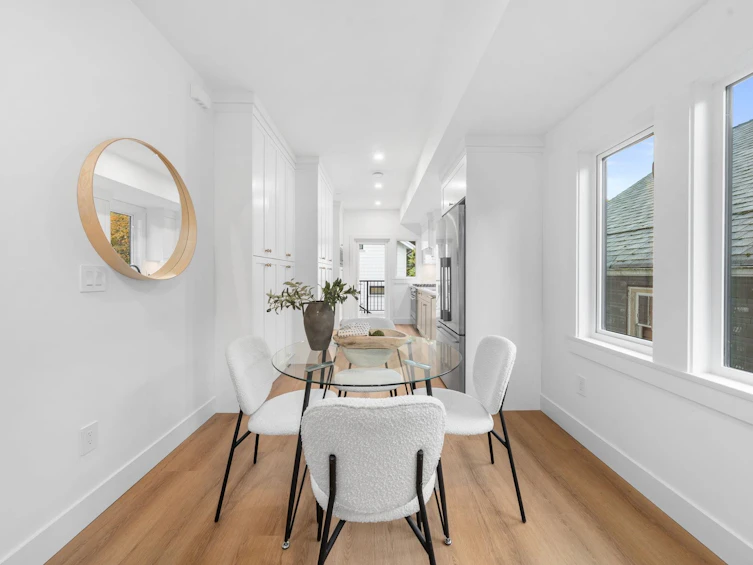 2528 Mcgill Street, Vancouver, BC, V5K 1H1 - 9
