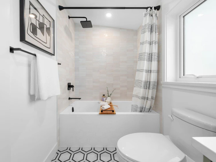 2528 Mcgill Street, Vancouver, BC, V5K 1H1 - 28
