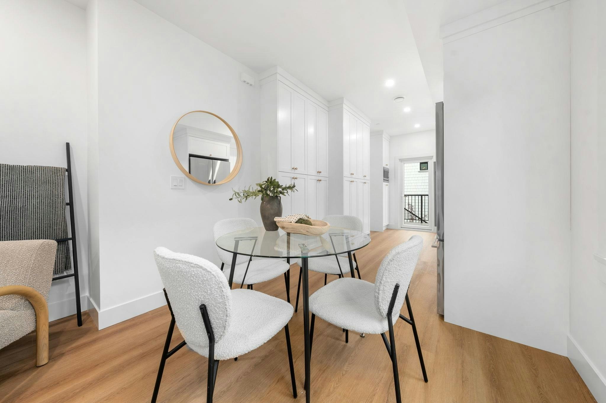 2528 Mcgill Street, Vancouver, BC, V5K 1H1 - 8