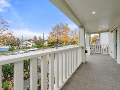 2528 Mcgill Street - 4