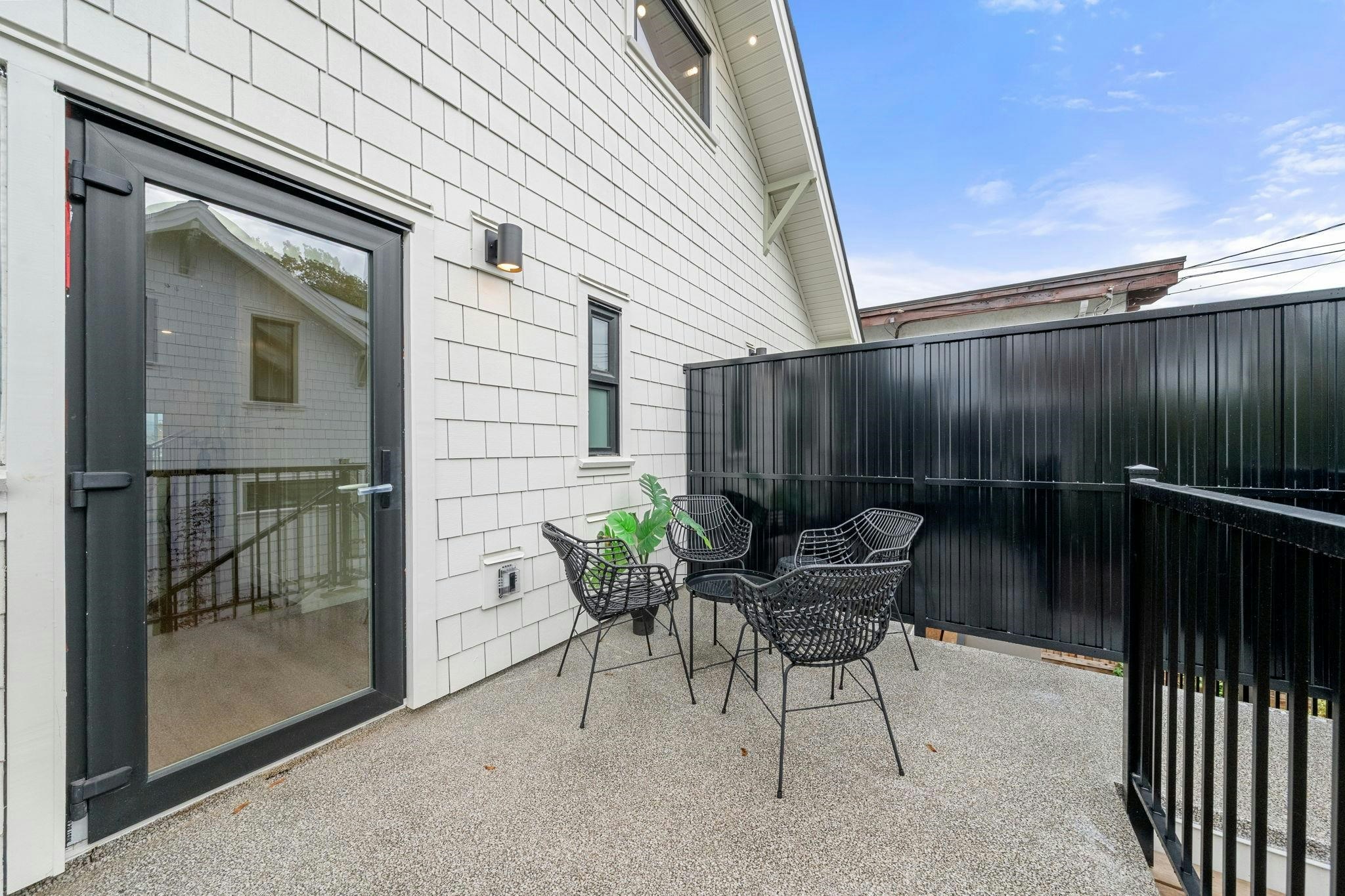2528 Mcgill Street, Vancouver, BC, V5K 1H1 - 29
