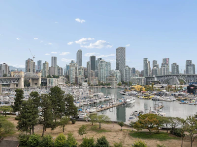 602-1490 Pennyfarthing Drive - 5