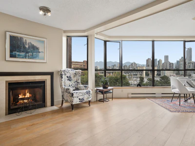 602-1490 Pennyfarthing Drive - 3