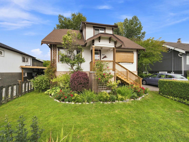 247 Wood Street, New Westminster, BC, V3M 5K5