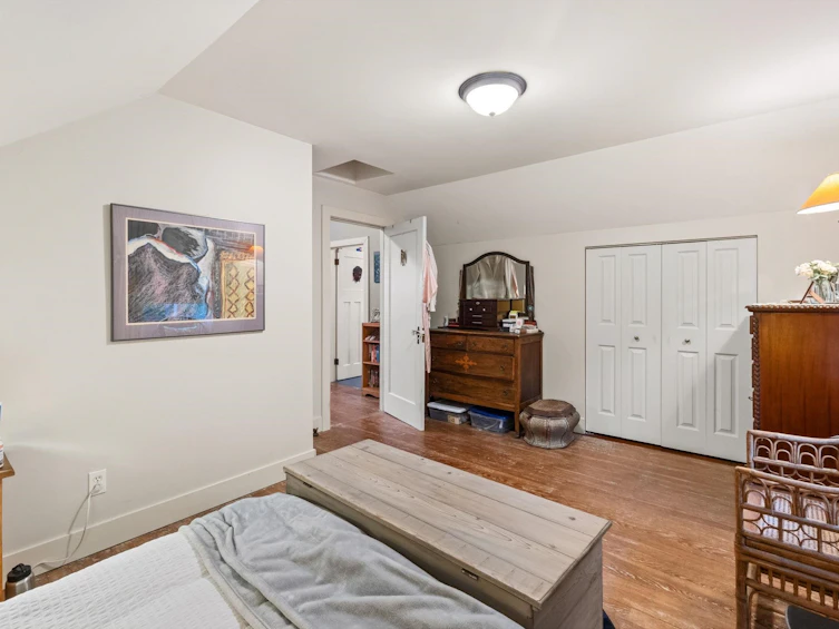 247 Wood Street, New Westminster, BC, V3M 5K5 - 4