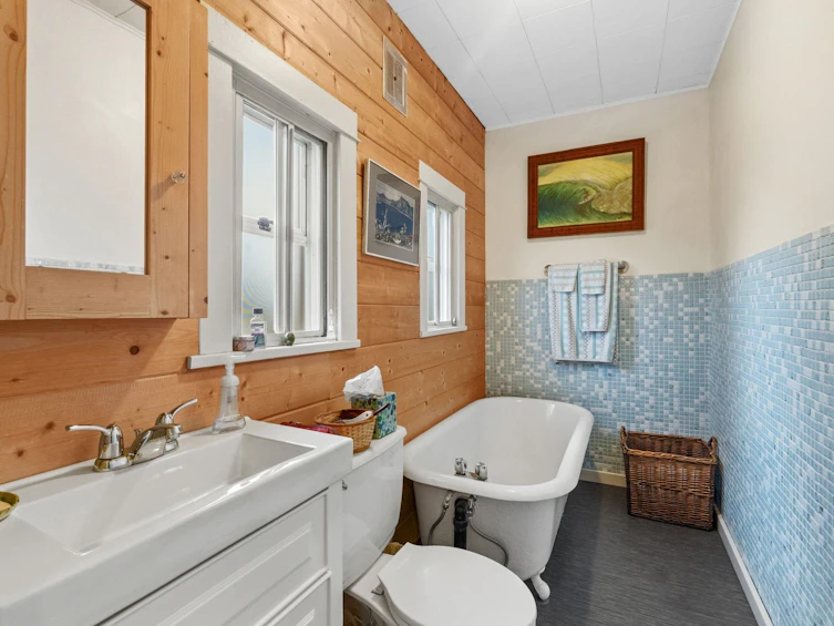 247 Wood Street, New Westminster, BC, V3M 5K5 - 10