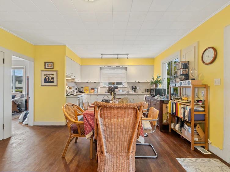 247 Wood Street, New Westminster, BC, V3M 5K5 - 14