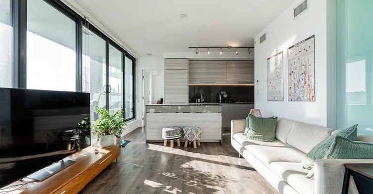 303-4488 Juneau Street, Burnaby, BC, V5C 0M4 - 8