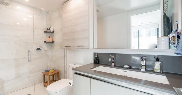 303-4488 Juneau Street, Burnaby, BC, V5C 0M4 - 12