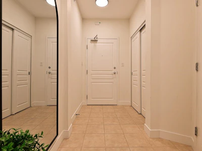 1004-4028 Knight Street - 5